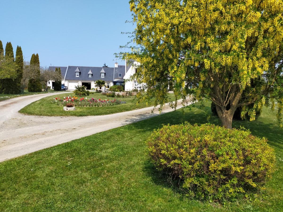 Petit Châtelet bis Hirel Buitenkant foto